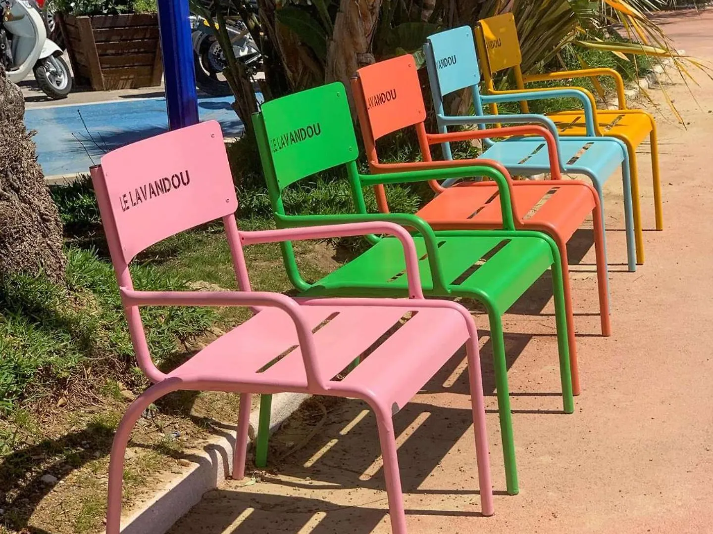 Select'Sohome - Studio Au Coeur Du Centre-Ville Du Lavandou A Quelques Pas De La Plage ! - Services Hoteliers - Arev Le Lavandou